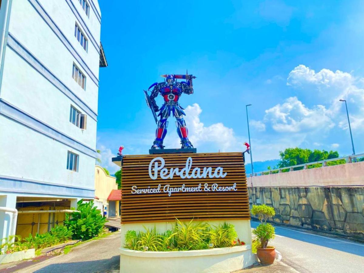 Perdana Serviced Apartment & Resorts Padang Mat Sirat Ngoại thất bức ảnh