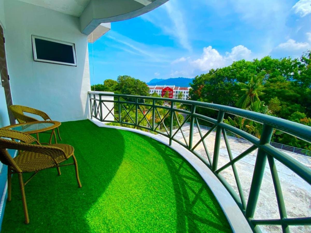 Perdana Serviced Apartment & Resorts Padang Mat Sirat Ngoại thất bức ảnh